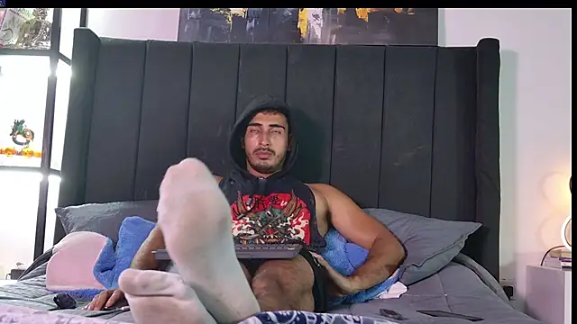muscle_ares Show Webcam