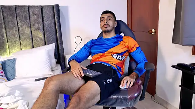 muscle_ares 网络视讯表演
