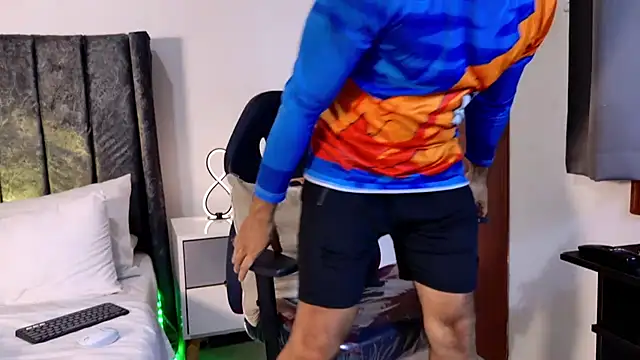 عرض كام muscle_ares