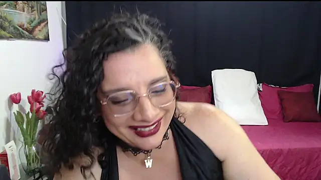 Aleja_Gonzales Adlı Modelin Canlı Sohbet Odası