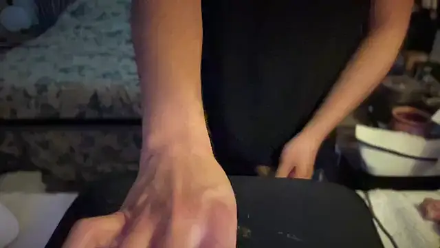 bleauxpuff's Webcam Show