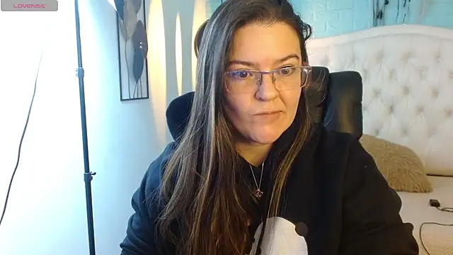 MsJossie XXX чат н а живо