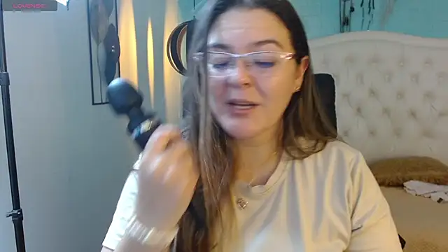 MsJossie XXX чат на живо