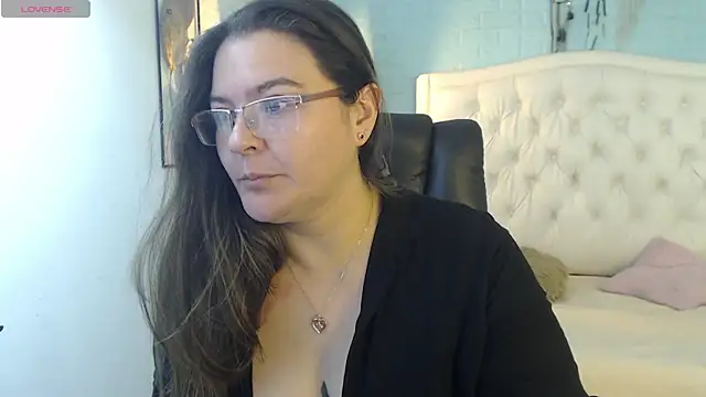 Chat +18 de MsJossie ao vivo