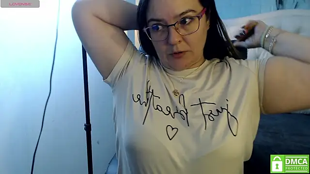 MsJossie Chat XXX live