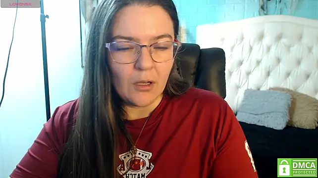 MsJossie: απευθείας συνομιλία ΧΧΧ