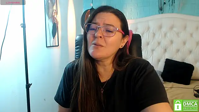 MsJossie Adlı Modelin Canlı XXX Sohbeti
