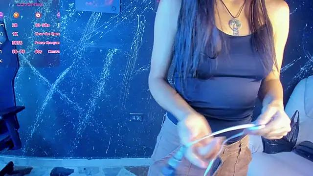 צ'אט XXX בשידור חי של Agathaargent_