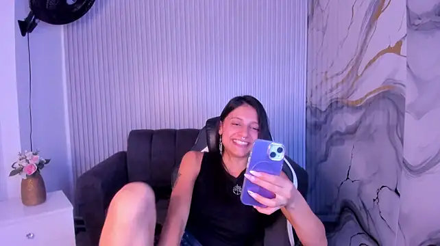 Chat XXX en directo de Agathaargent_