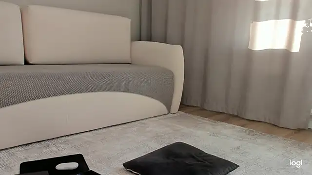 AmelinaLove Live chatroom