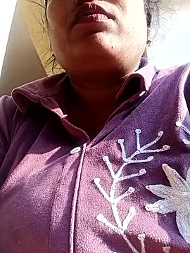 Desi_Biwi's Webcam Show