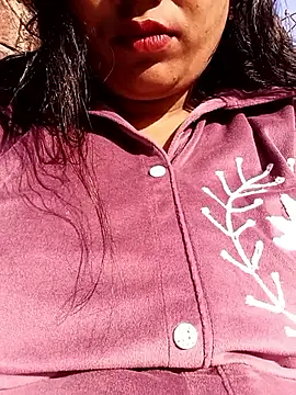 Desi_Biwi's Webcam Show