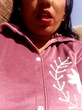 Desi_Biwi's Webcam Show