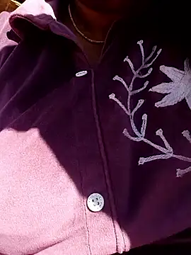 Desi_Biwi's Webcam Show