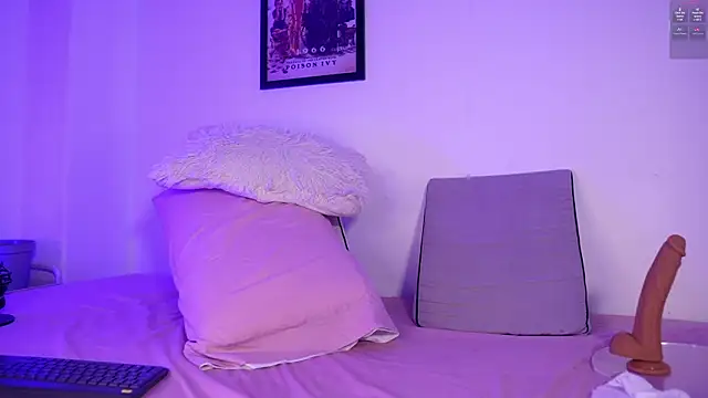 Phòng Chat Trực Tiếp YourMandy
