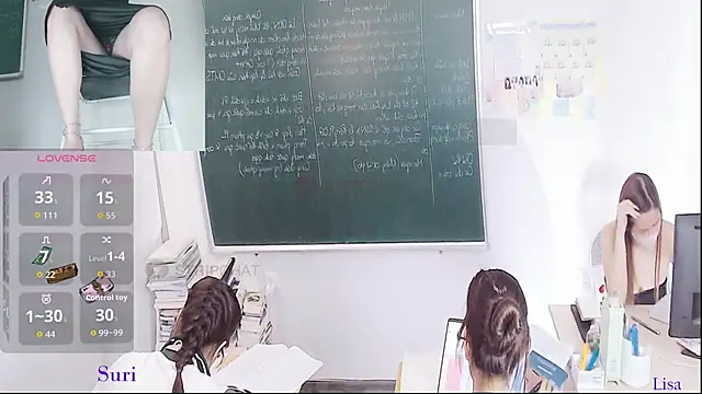 _Math_: διαδικτυακό σόου στην κάμερα