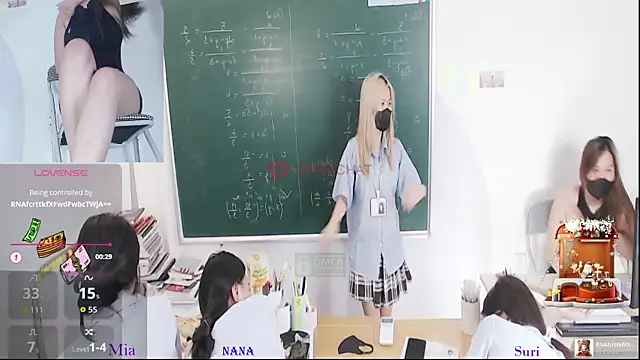 _Math_ Pertunjukan Webcam
