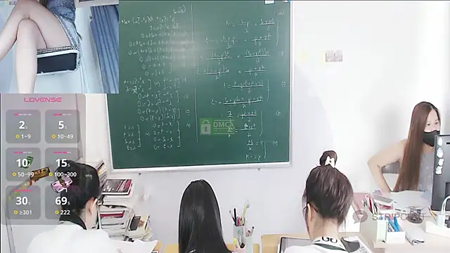 הופעת וובקאם של _Math_