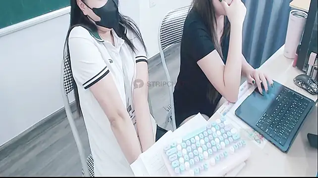 _Math_のウェブカメラショー
