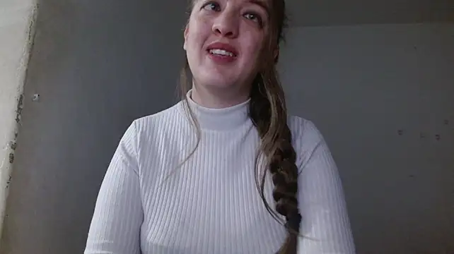 Chat +18 de Venus_Santana ao vivo