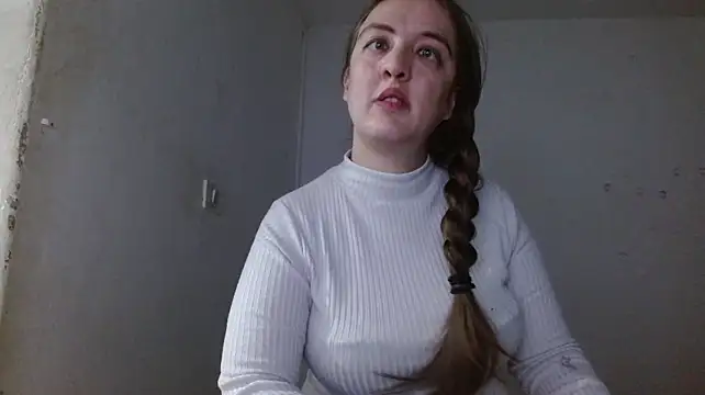 Chat +18 de Venus_Santana ao vivo