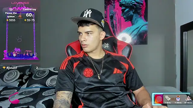 jacob_firexx Adlı Modelin Canlı XXX Sohbeti