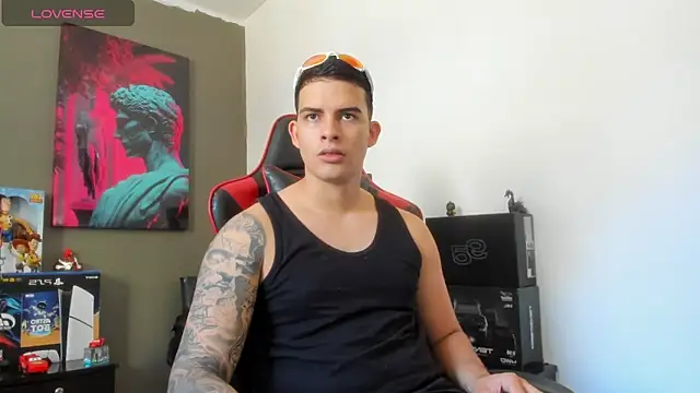 צ'אט XXX בשידור חי של jacob_firexx