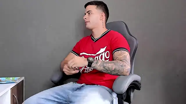 دردشة jacob_firexx الجنسية المباشرة