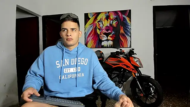 Show modela jacob_firexx na web-kameri