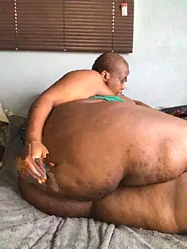 sotho_ssbbw's Webcam Show