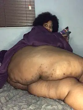 Pokazy przed kamerką – sotho_ssbbw