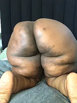sotho_ssbbw's Webcam Show