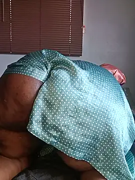 sotho_ssbbw's Webcam Show