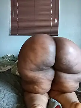 Pokazy przed kamerką – sotho_ssbbw