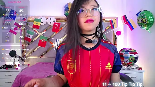 XXX chat uživo modela Moon_Water__