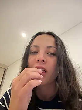 Megan_Rodrigo 라이브 XXX 채팅