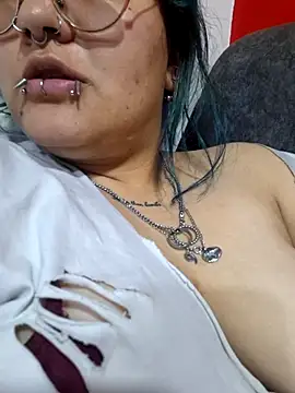 lucky-leah's Live XXX Chat