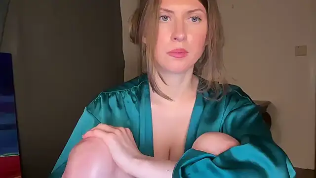 YUMIandbigWOLF's Webcam Show