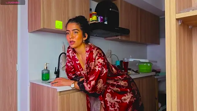 دردشة Maithe_Perroni الجنسية المباشرة