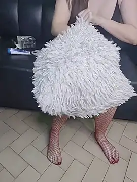 Fitkitten: διαδικτυακό σόου στην κάμερα