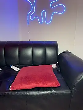 Fitkitten Show in webcam