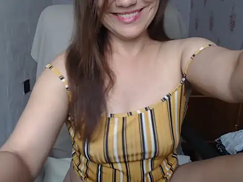 KittyyLaBeauty Live XXX-Chat