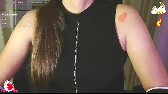 צ'אט XXX בשידור חי של Layla_Ahh