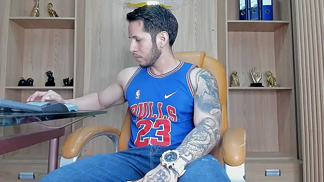 Chat XXX en directo de George_Diesell