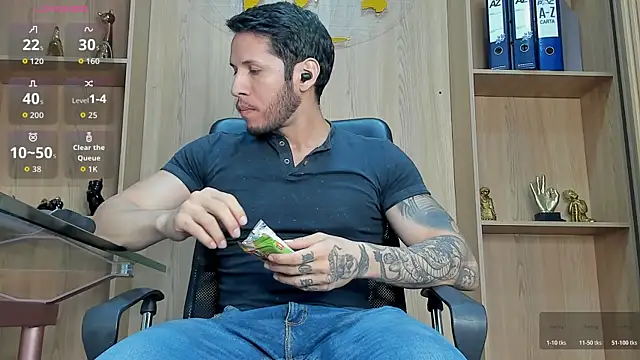 Show modela George_Diesell na web-kameri