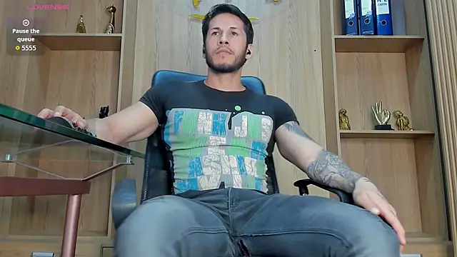 George_Dieselln Webbikameraesitys