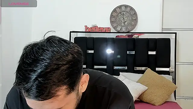 Chat XXX en directo de George_Diesell