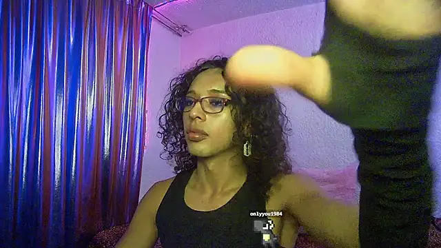 angelsdustxxx 在線直播表演