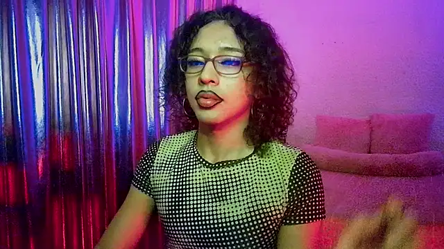 angelsdustxxx Adlı Modelin Web Kamerası Şovu