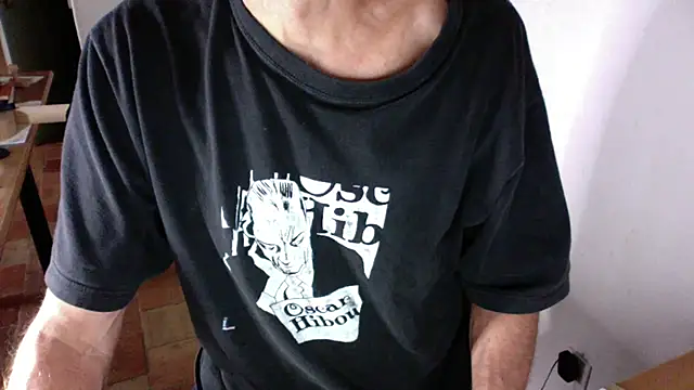 Artjack-cam4 webcam show